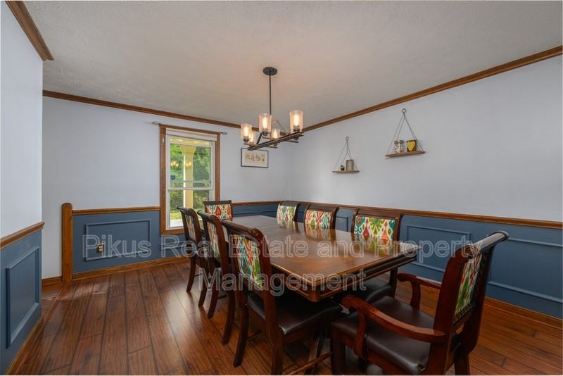 8294 Whiteridge Cir Nw - Photo 2 of 30