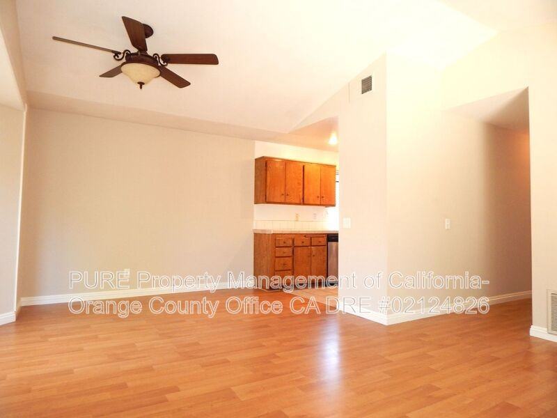 12617 Cleardale Cir - Photo 3 of 21