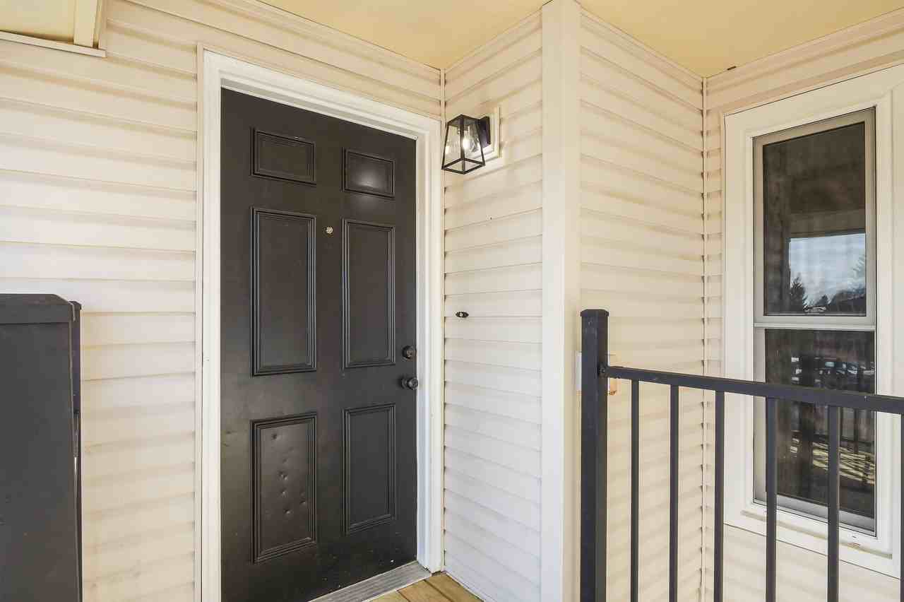 2418 Pattison Ave - Photo 3 of 26