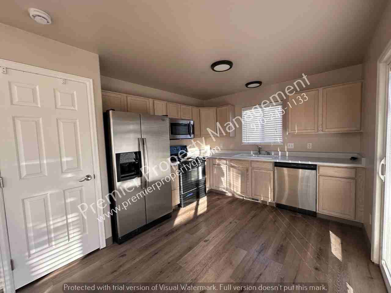 2941 Bunting Ave #6 - Photo 4 of 22