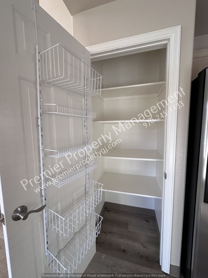 2941 Bunting Ave #6 - Photo 5 of 22