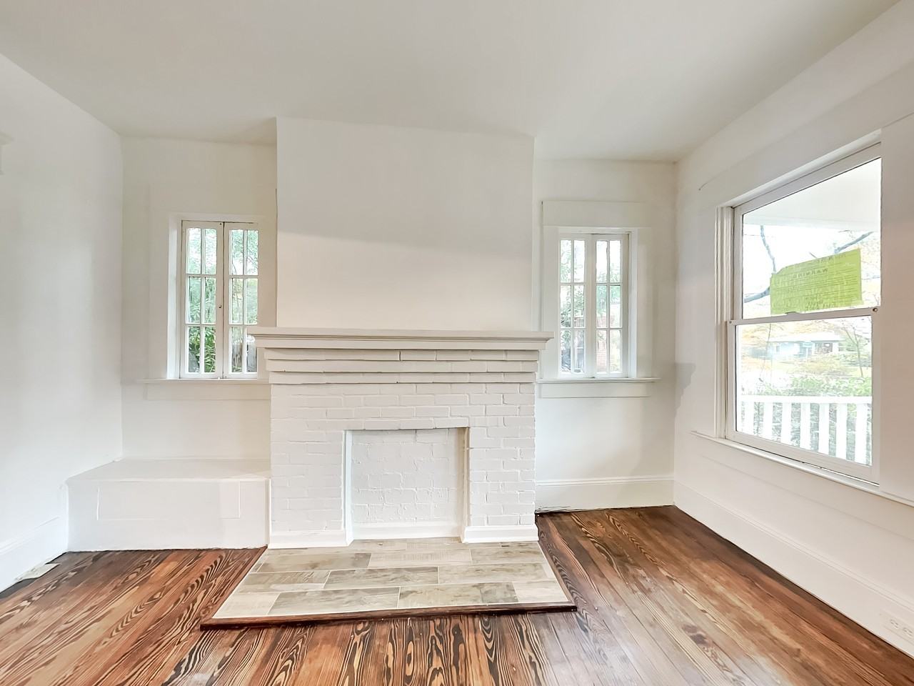 1401 Mcpherson Ave Se - Photo 5 of 19