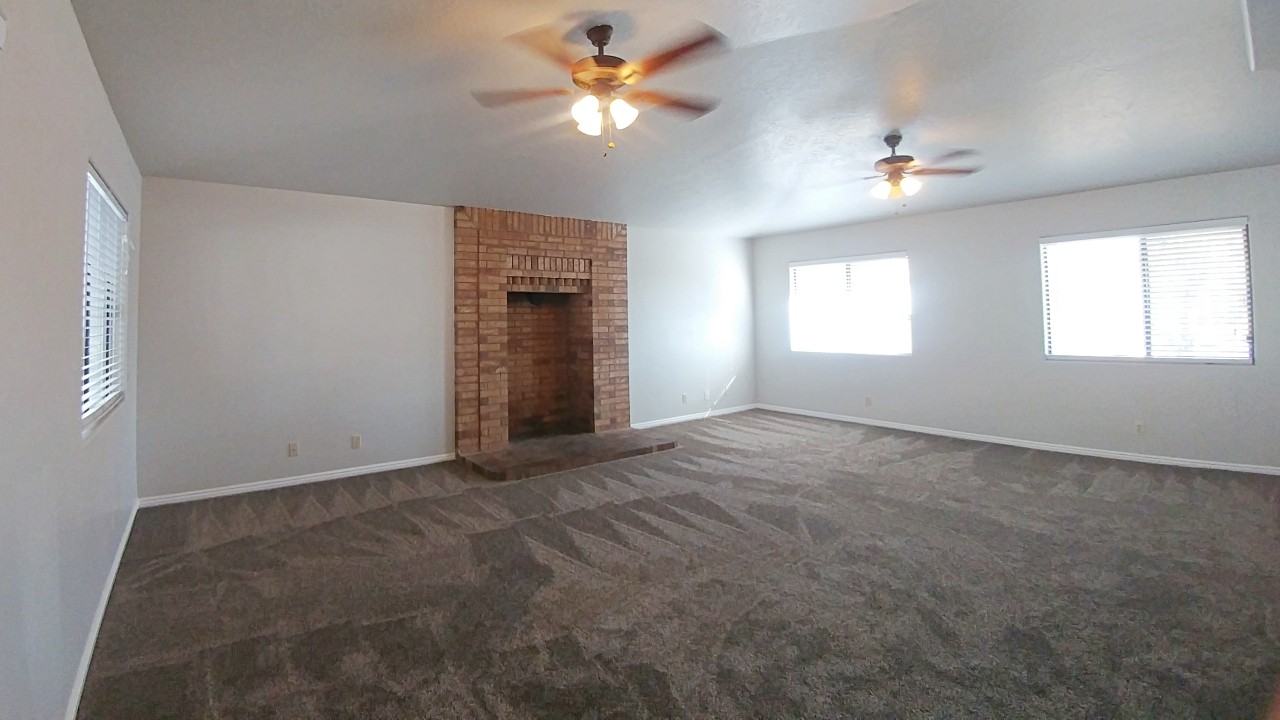 2396 Enorth Cir - Photo 4 of 13