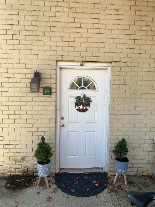 2 Lake Ave - Photo 2 of 14