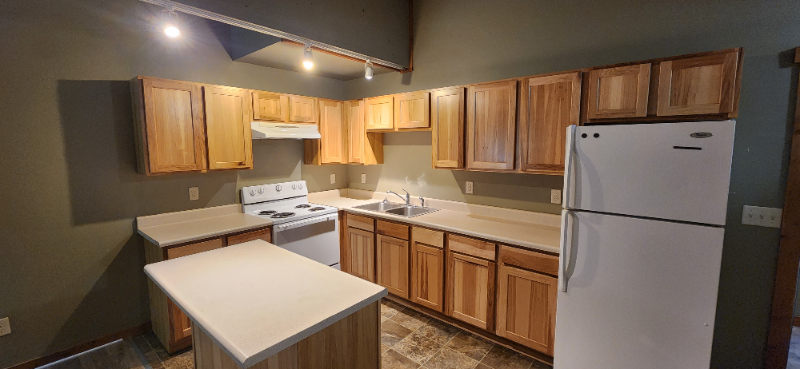 112 South Douglas Street #14