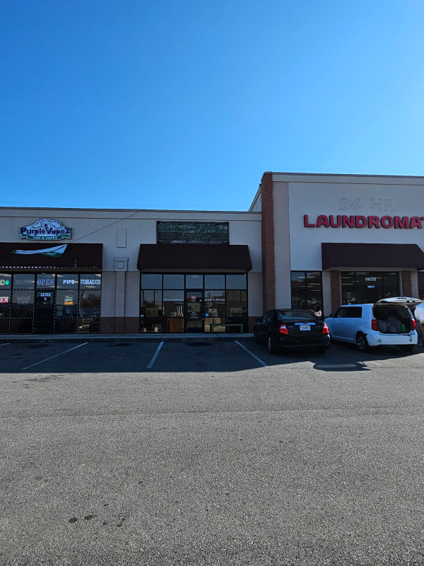 11823 Memorial Pkwy Se #C - Photo 2 of 11