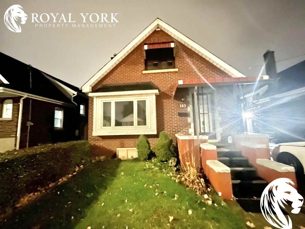 183 Kenilworth Avenue South, Hamilton, Ontario L8K 2T5 - Photo 2 of 15