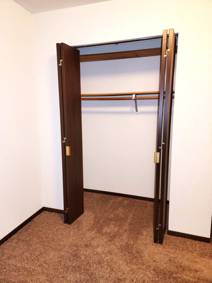 Southview Apartments - Photo 7 of 16