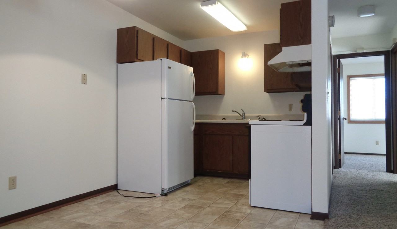 Southview Apartments - Photo 4 of 16