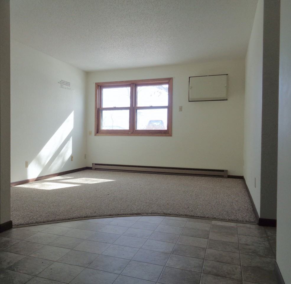 Southview Apartments - Photo 5 of 16