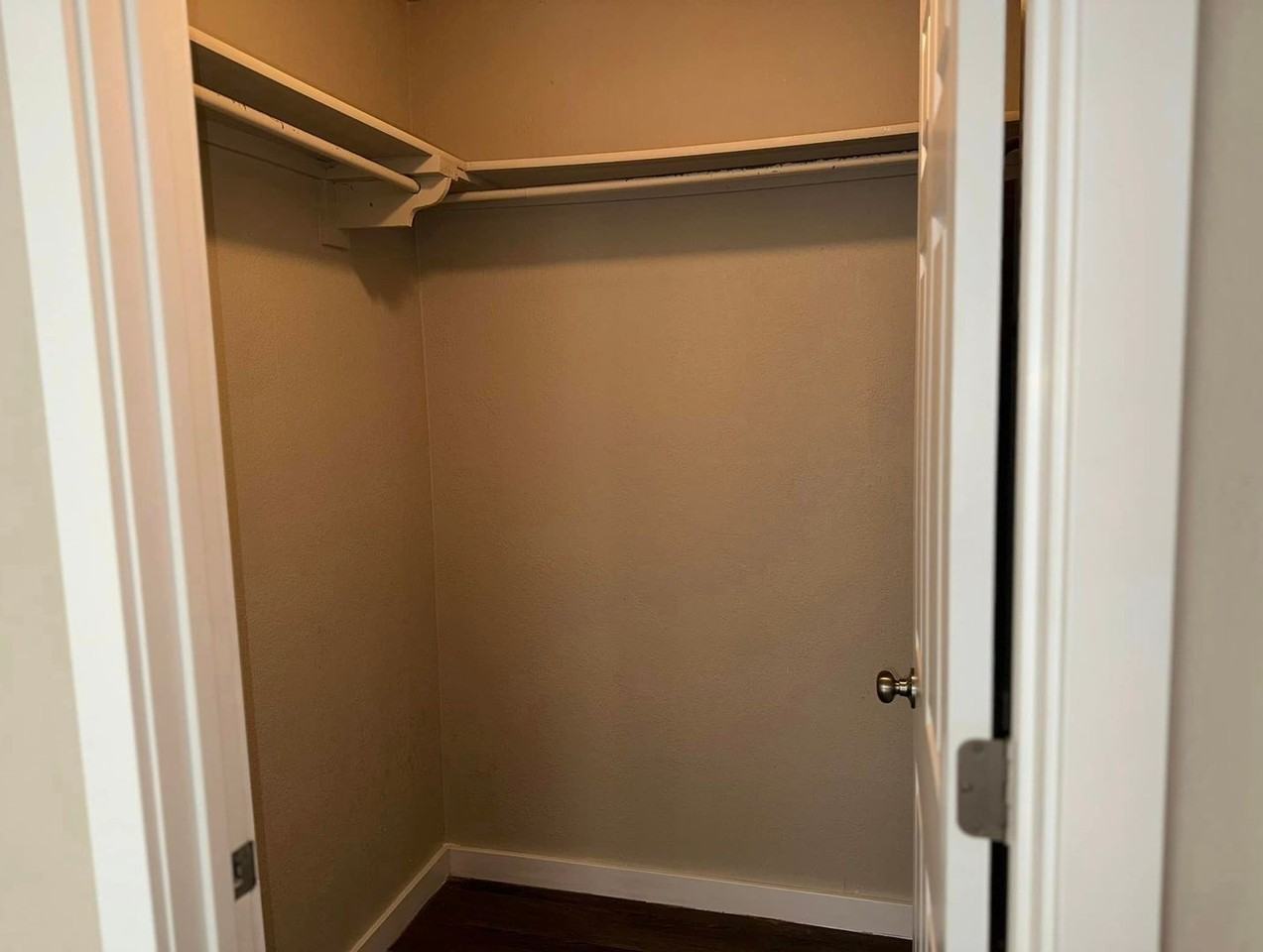 Residences at Lakeshore - Photo 2 of 19