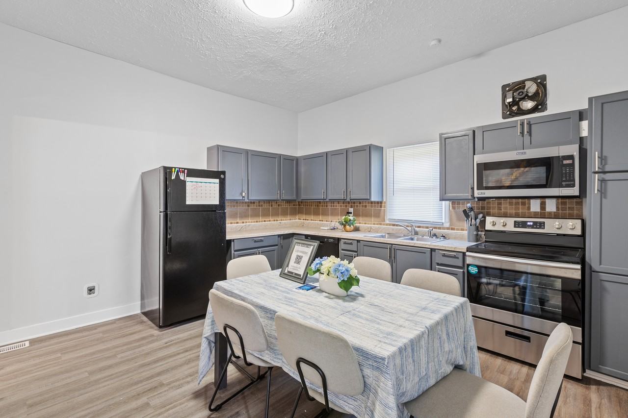 W 11th St & King Ave #2B - Photo 6 of 23