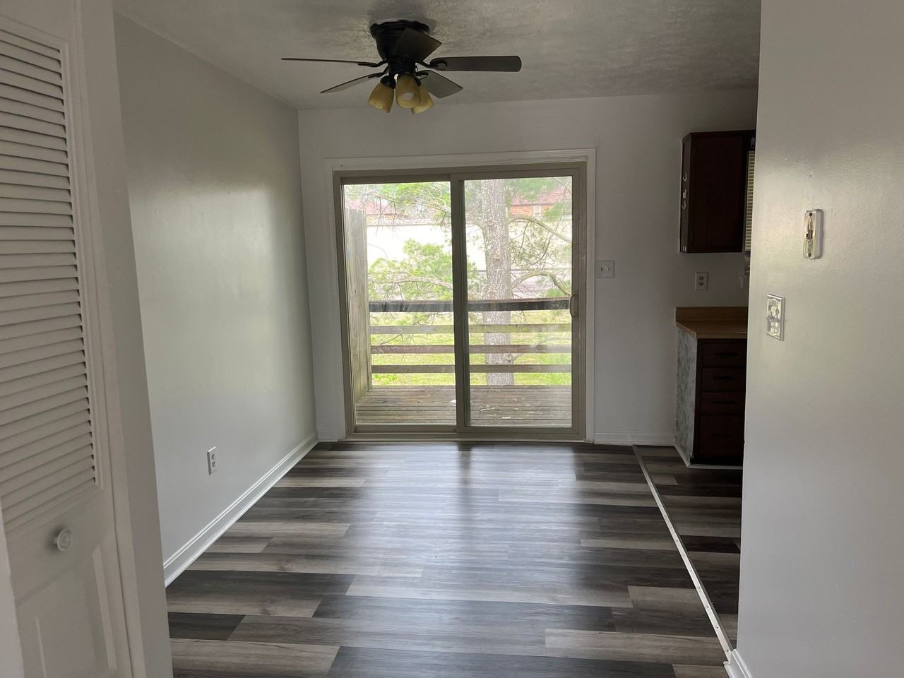 291 Shelby Ave - Photo 3 of 5