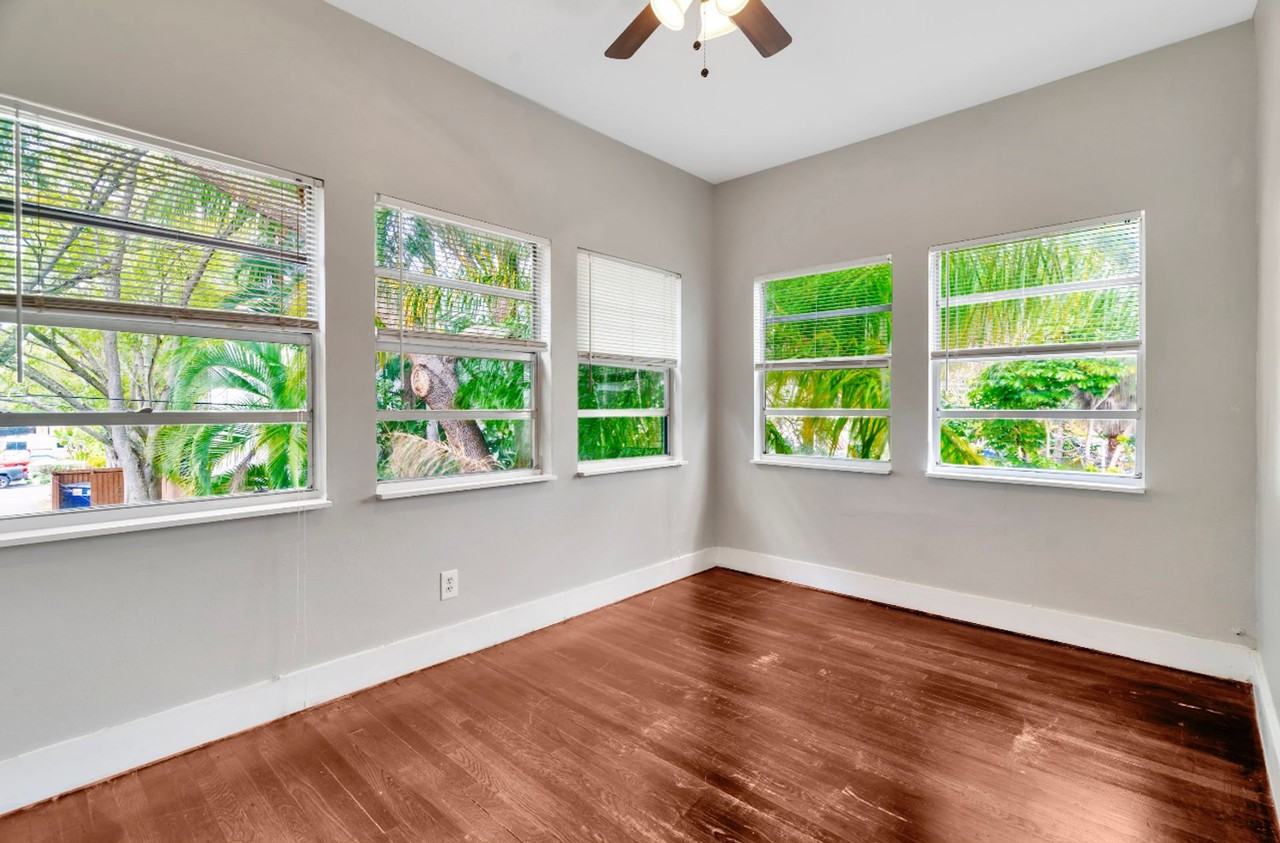 1403 S Bay Villa Pl - Photo 7 of 9