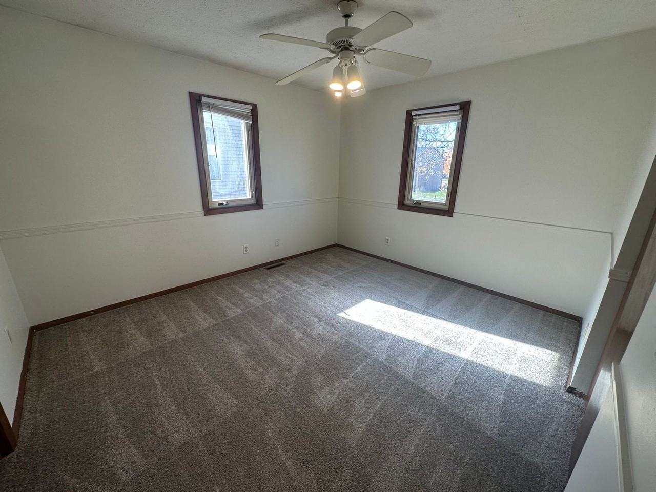 5 Starlight Ct - Photo 5 of 17