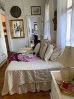 featured image of 27 S Market St