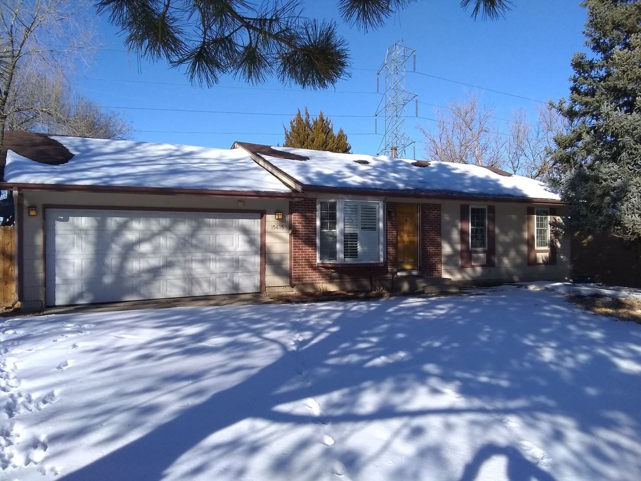 15615 E Atlantic Cir - Photo 2 of 12