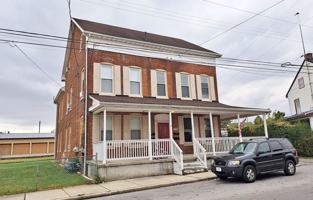 featured image of 119 Pleasant St