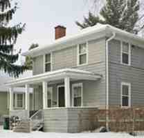 featured image of 932 Drake St