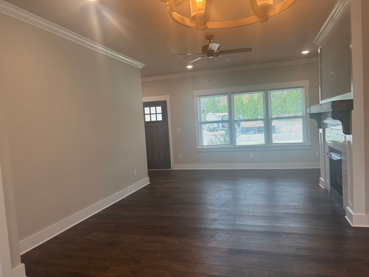 216 Willow Grove Ct - Photo 3 of 30