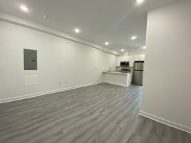 37 N Farson St #3 - Photo 1 of 1