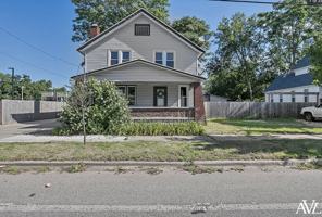 featured image of 443 Hall St Se #NA