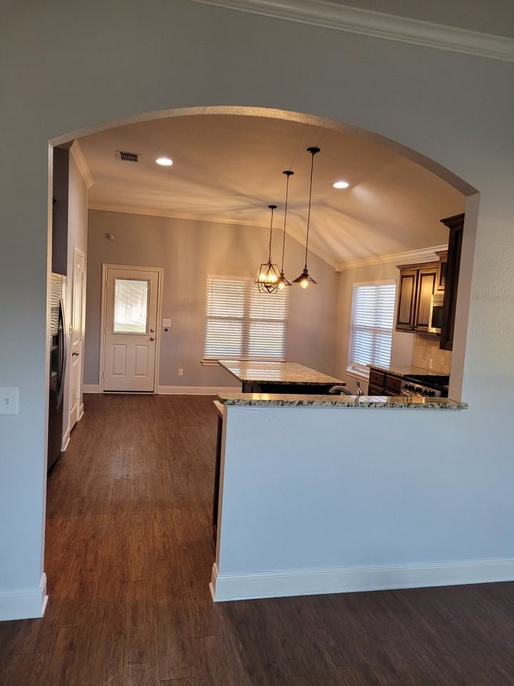 10776 Westhaven Cir #NA - Photo 2 of 16