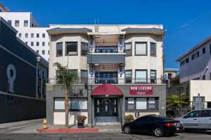 featured image of 527 E 1st St