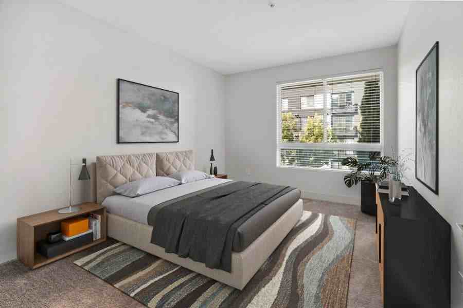 Domain San Diego - Photo 6 of 15