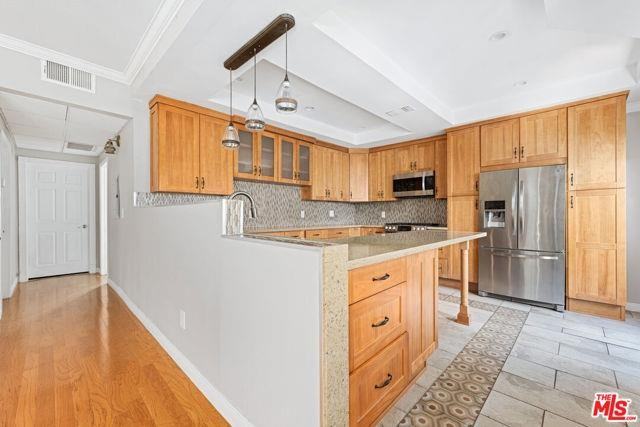 14937 Dickens St #109 - Photo 3 of 8