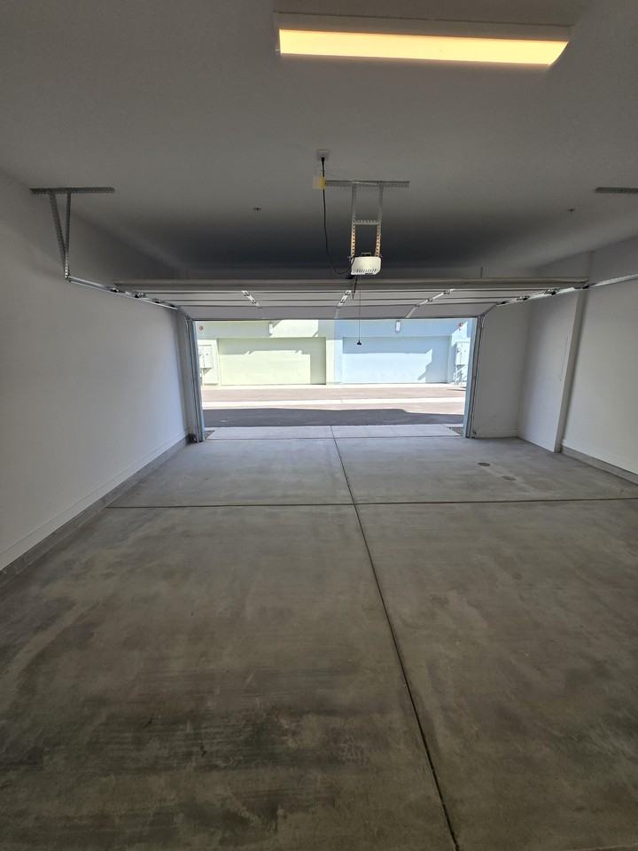 N 104th Dr - Photo 6 of 18