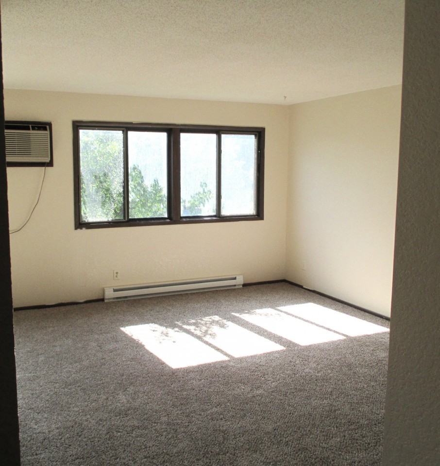 Spicer B Apartments - Photo 7 of 7