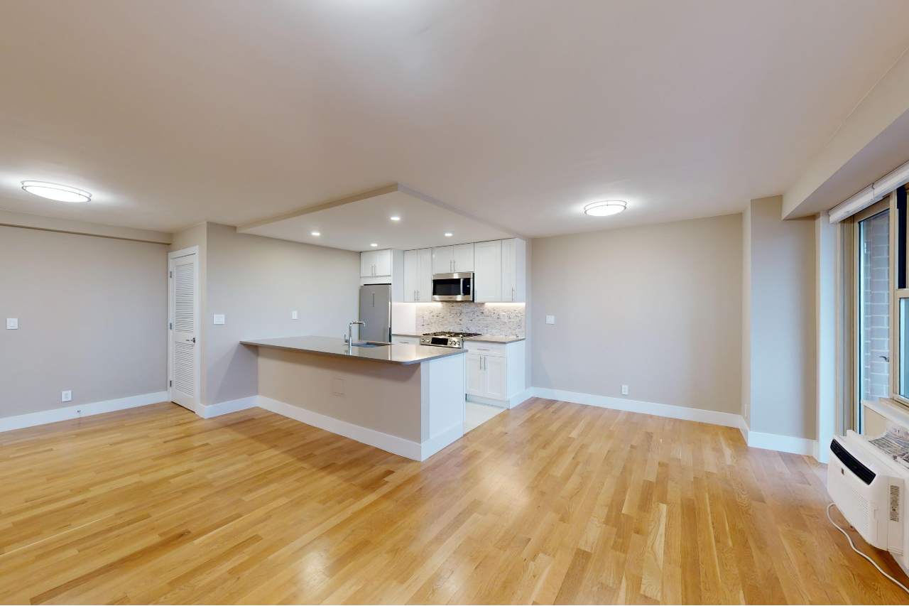 40 Harrison St #40-34H - Photo 3 of 12