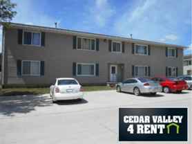 Cobblestone Circle Apartment 2 Bedroom, 1 Bath Secure Building - Photo 1 of 1
