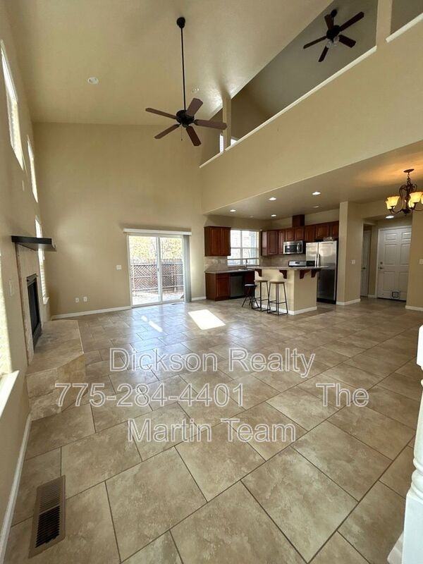 1018 Floral Ridge Way - Photo 3 of 29