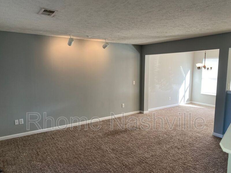 4640 Cather Ct - Photo 2 of 22