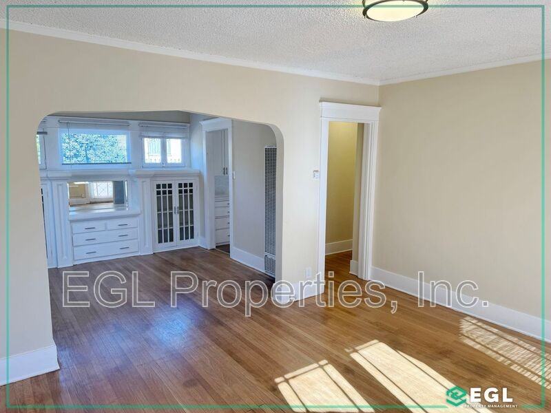 3521 Montclair St - Photo 2 of 10