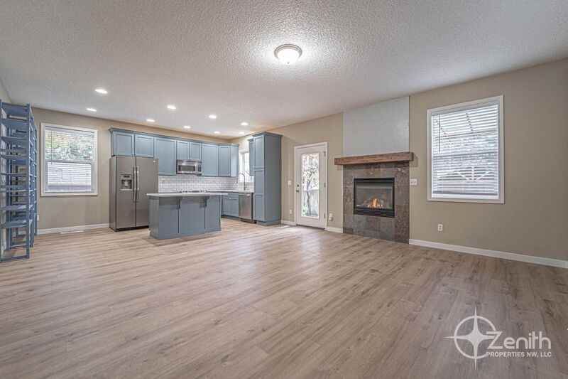 6010 Ne 56th St - Photo 5 of 30