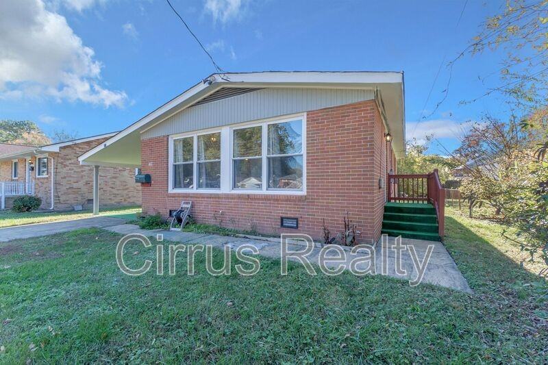417 Greenbriar Ave - Photo 3 of 22