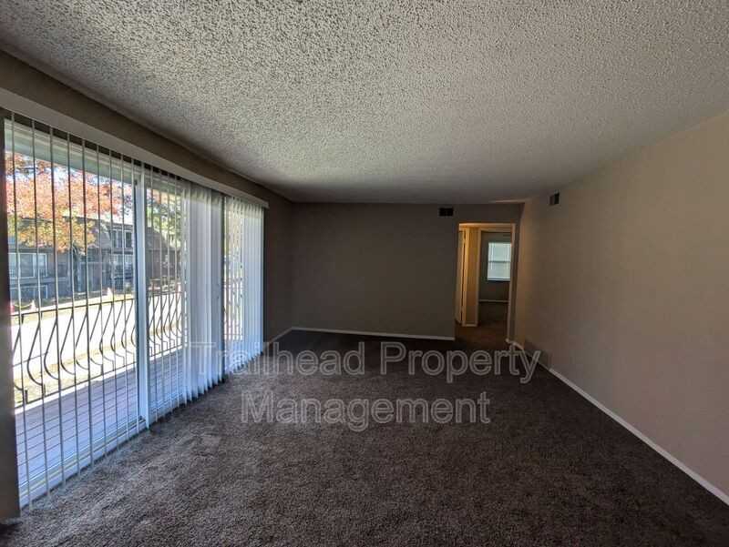 5717 Outlook St #200 - Photo 5 of 17