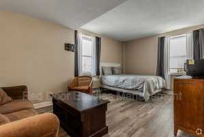 featured image of 123 N Broad St #206