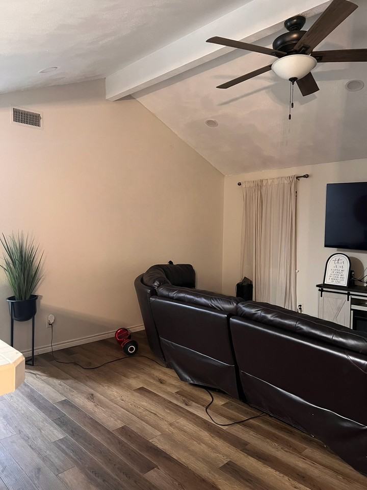 140 Washington Street - Photo 3 of 3