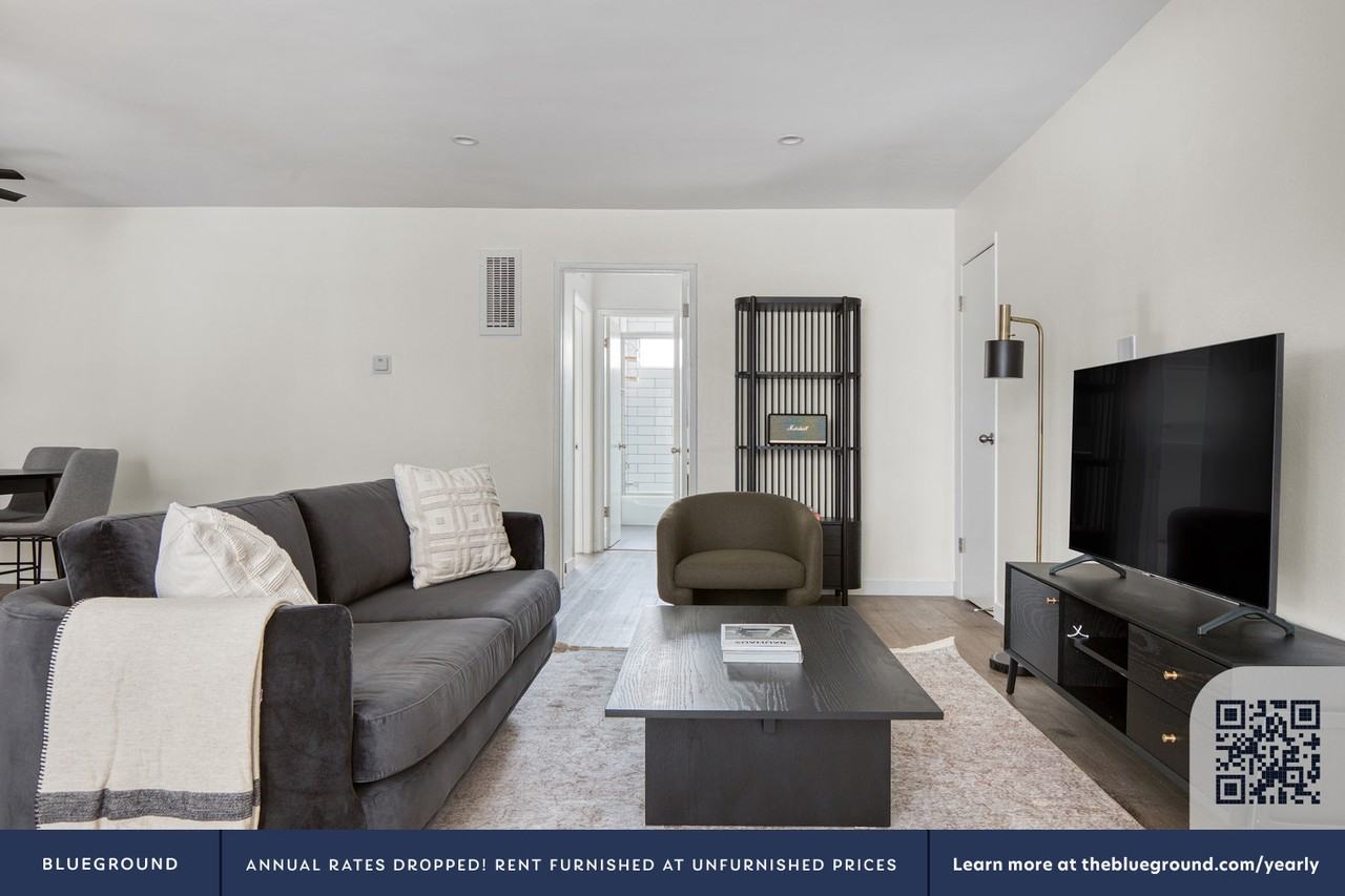 11935 Kling Street #517 - Photo 4 of 21