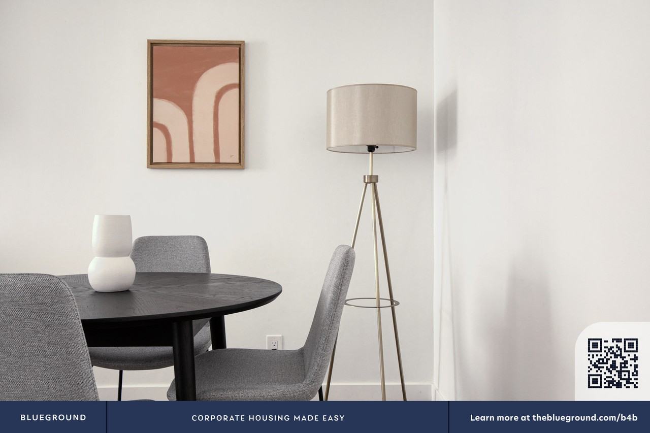 11935 Kling Street #517 - Photo 6 of 21