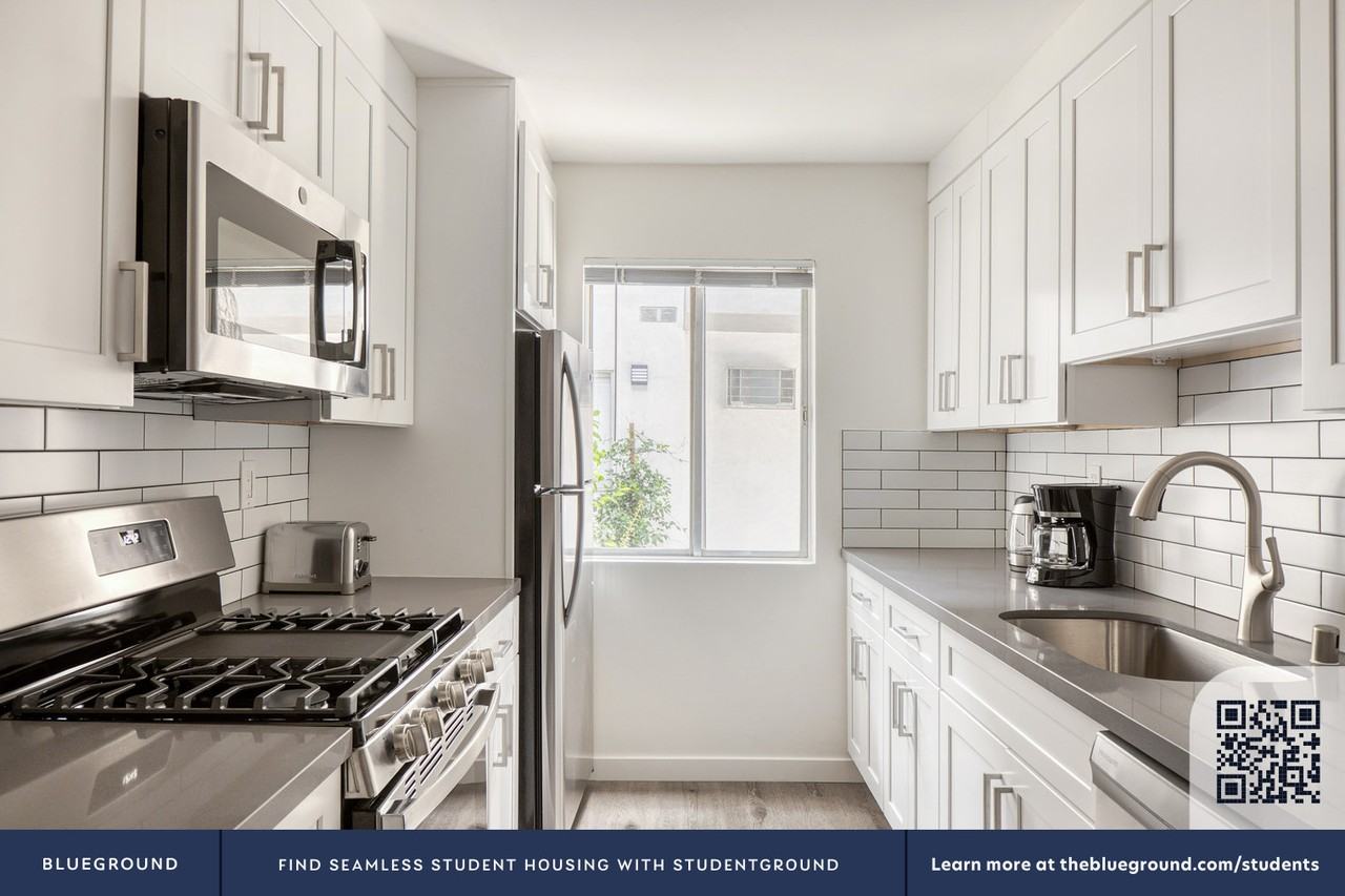 11935 Kling Street #517 - Photo 7 of 21