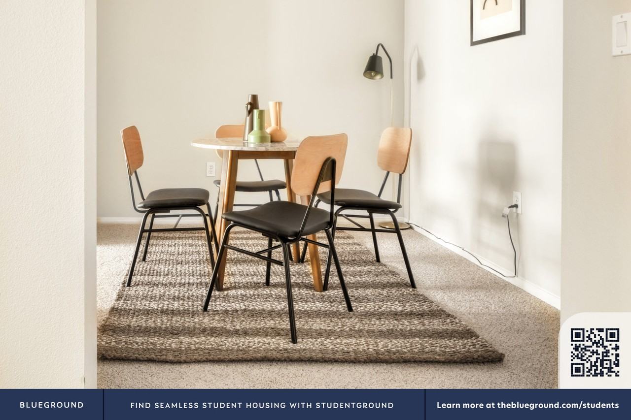 6200 De Soto Ave #707 - Photo 6 of 35