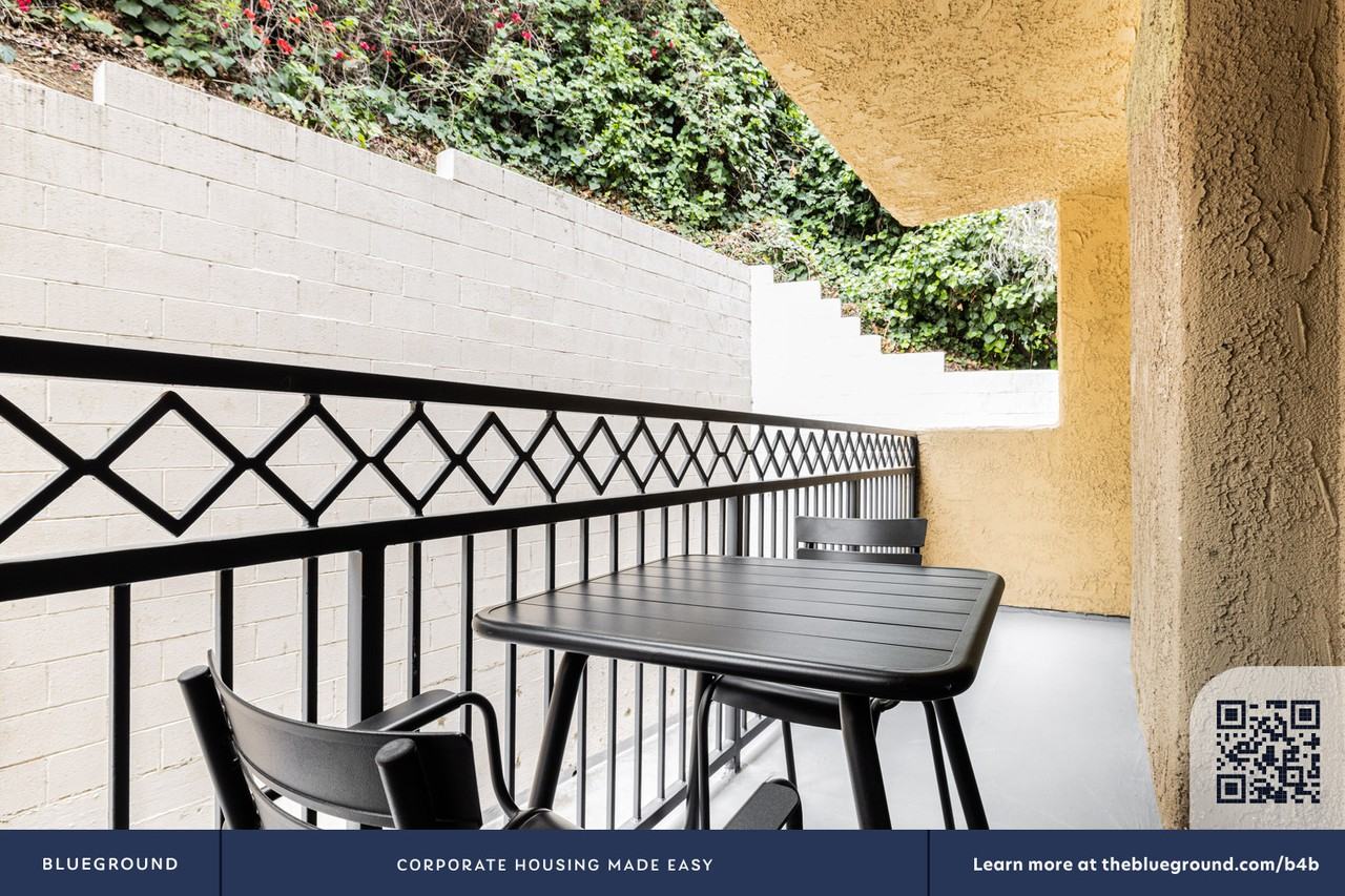 535 Gayley Avenue #265 - Photo 6 of 26