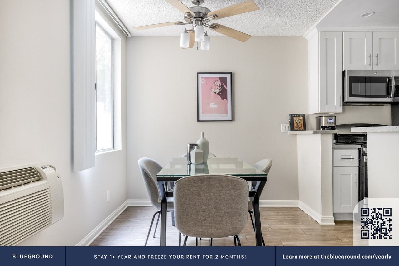 535 Gayley Ave #265 - Photo 7 of 25