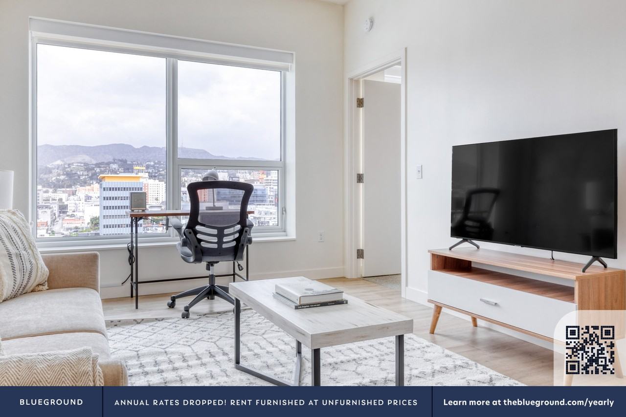 6390 De Longpre Ave #721 - Photo 3 of 43