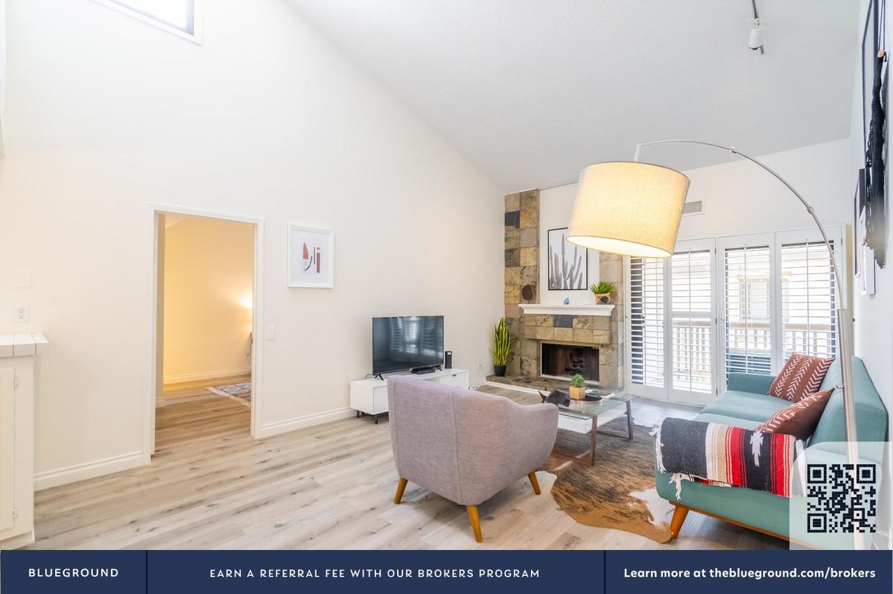 8601 Falmouth Ave #1164 - Photo 4 of 34